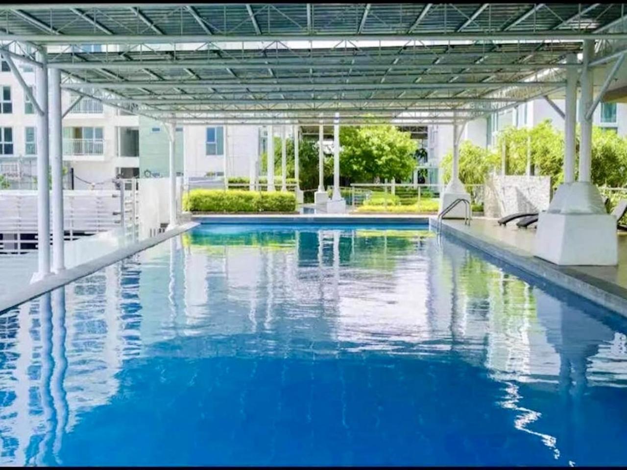 Abreeza Studio Suite 2321 - Pool, Wifi, City View, Washer, Ac, Netflix, Mall Davao Bagian luar foto
