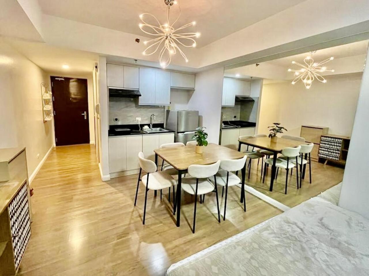 Abreeza Studio Suite 2321 - Pool, Wifi, City View, Washer, Ac, Netflix, Mall Davao Bagian luar foto